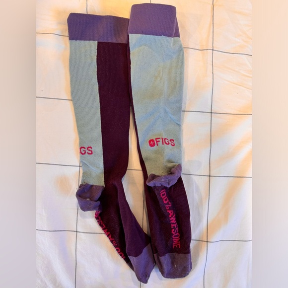 Figs Compression Socks - Medium - Picture 1 of 2